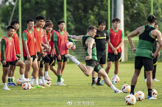 下半场伤停补时6分钟，第90+1分钟，罗德里戈连续突破随后将球给到何塞卢，后者射门稍稍偏出远门柱。